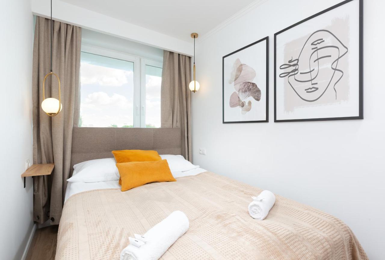 Metro Marymont Apartment By Noclegi Renters Warschau Exterior foto